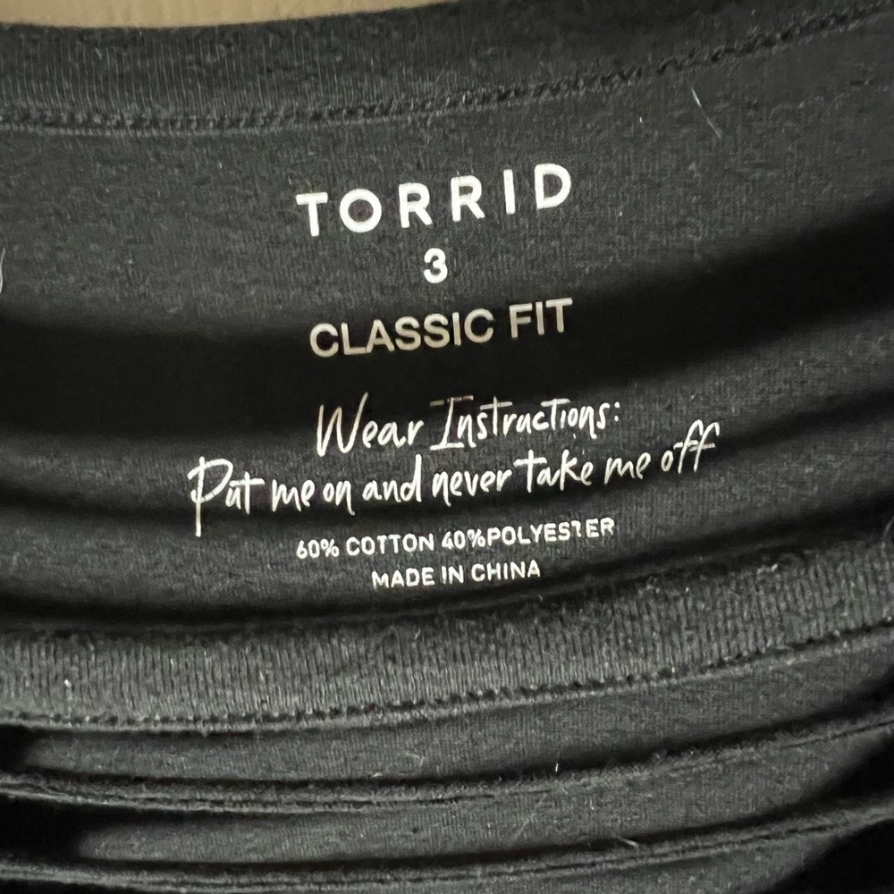 Torrid shirt size 3 (XXXL)
